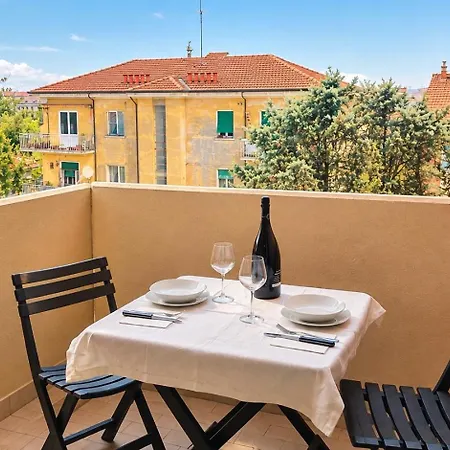 Domus Estense Ampio Living, Terrazza E Parcheggio Gratis Ferrara